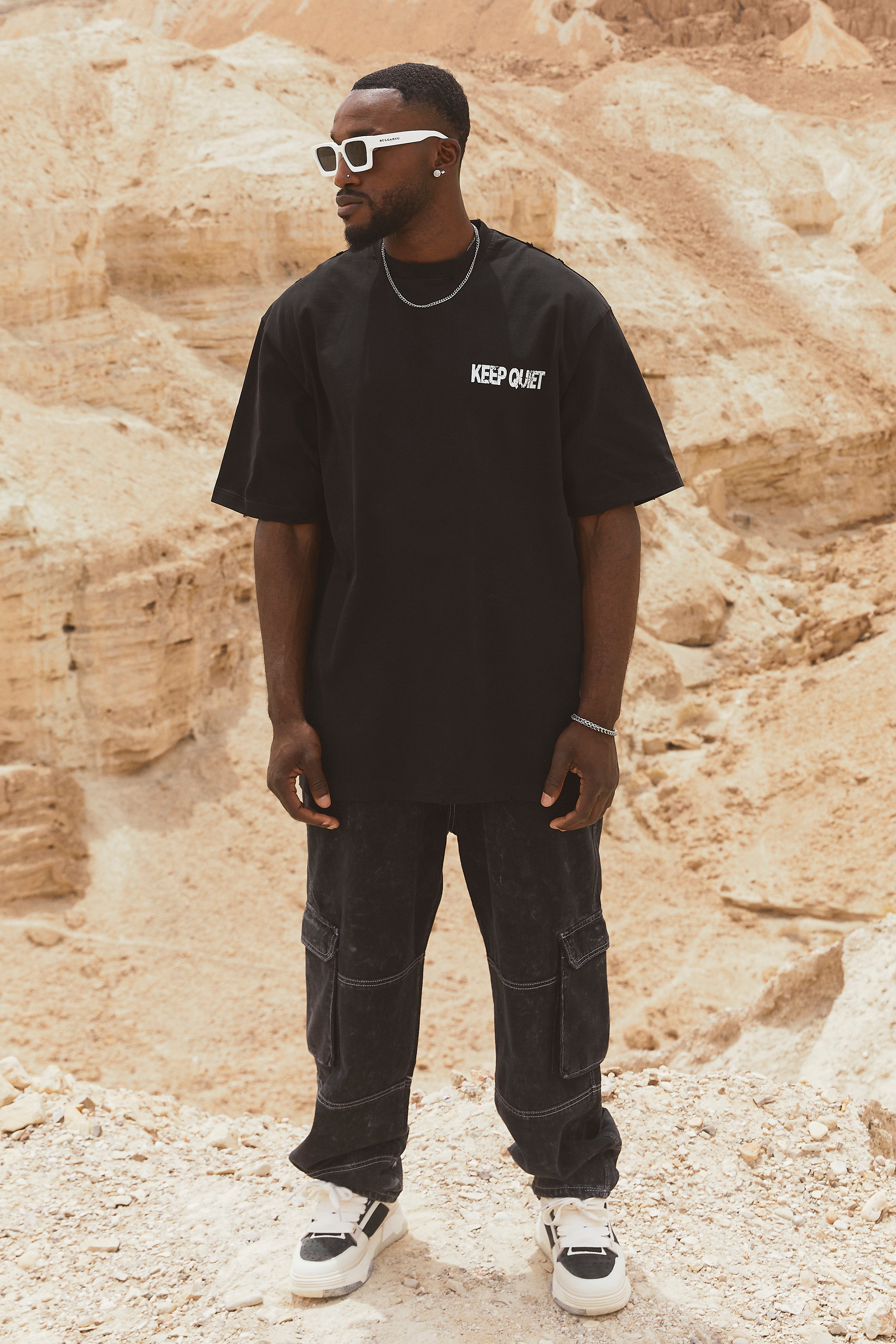 KEEP QUIET BLACK