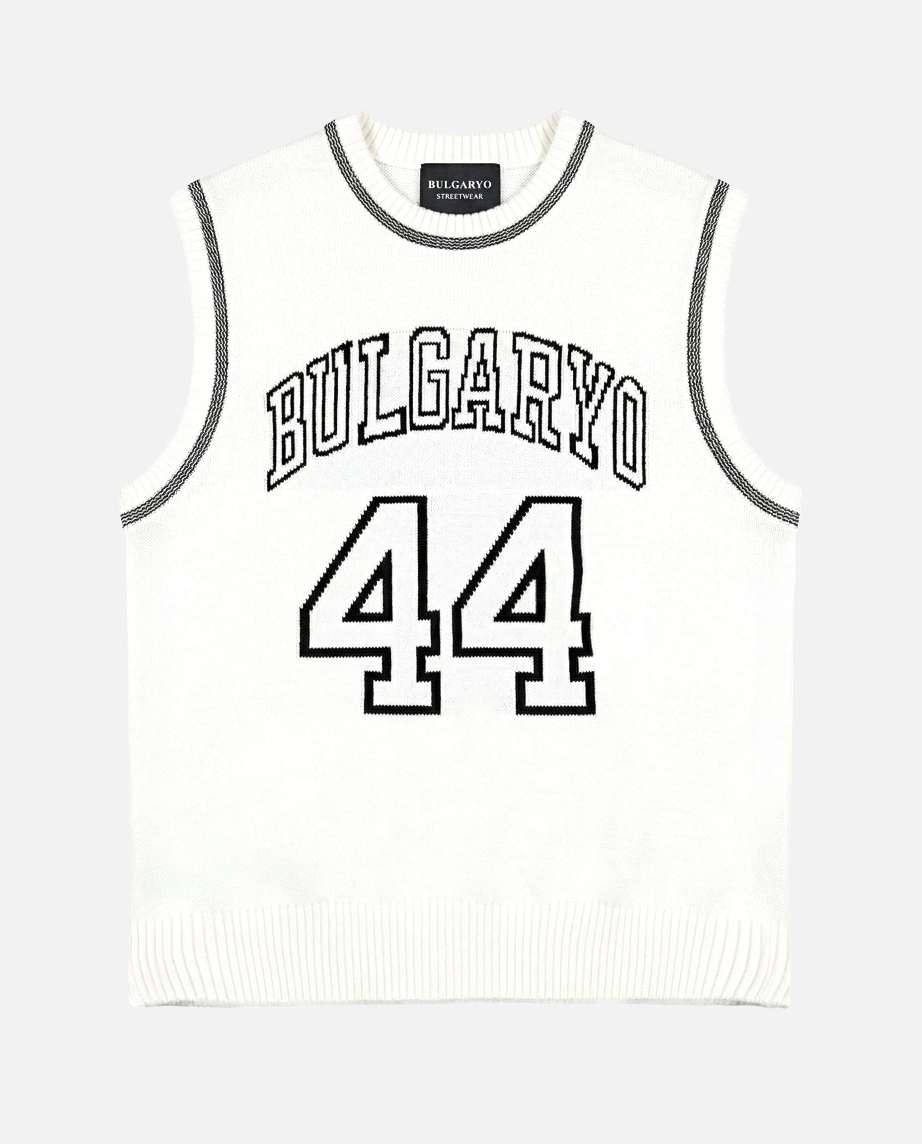 KINNTED -  V NECK         WHITE