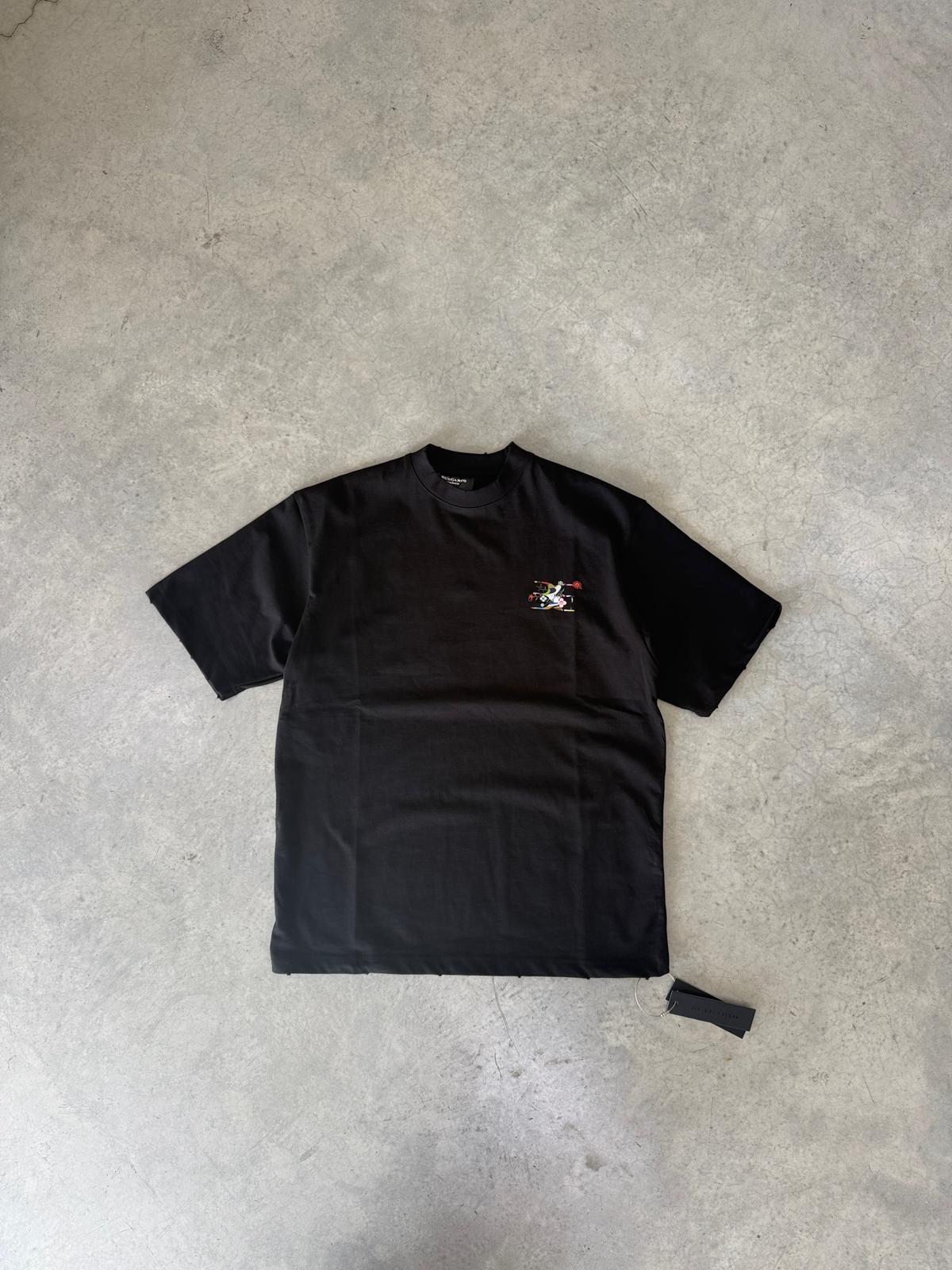 BULGARYO T - COLORS       BLACK